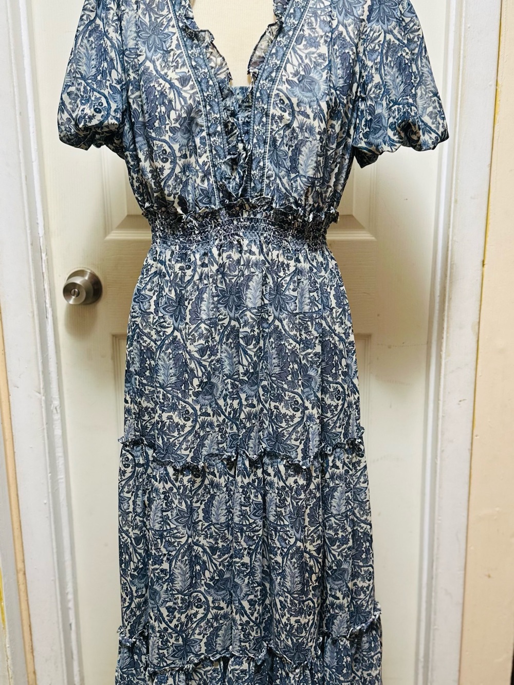 Max Studio Blue and White Floral Tiered Maxi Dress Size L #554